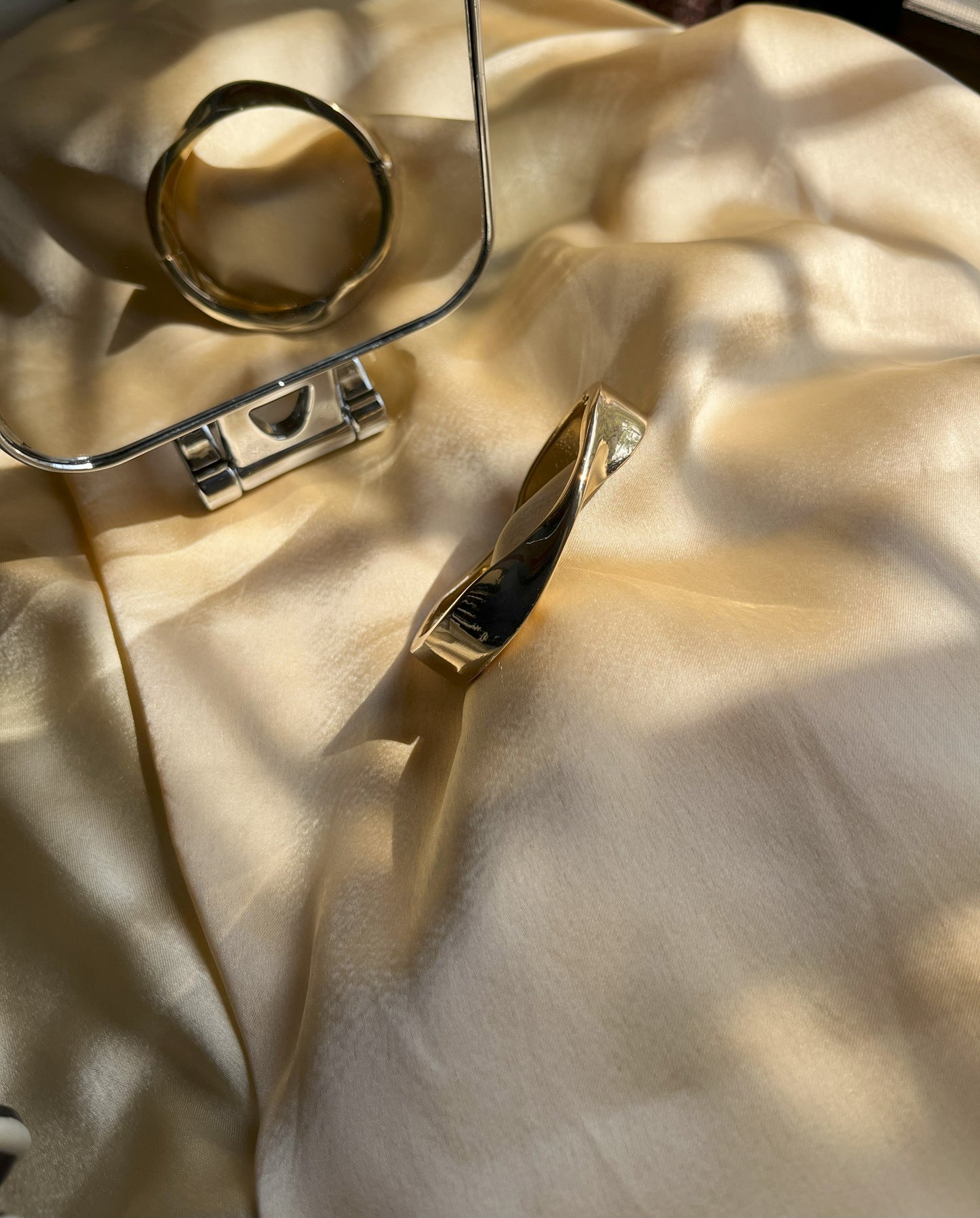 Elegant Twist Golden Cuff Bracelet