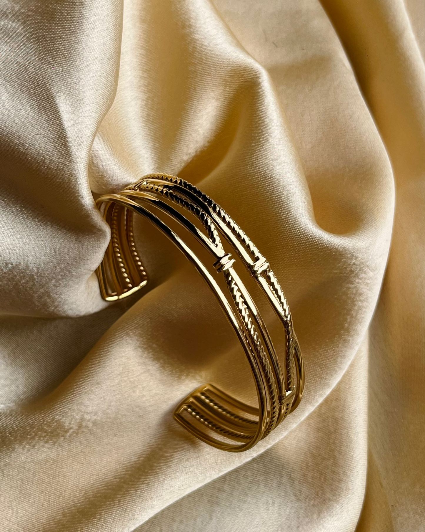 Golden Knot Press Cuff