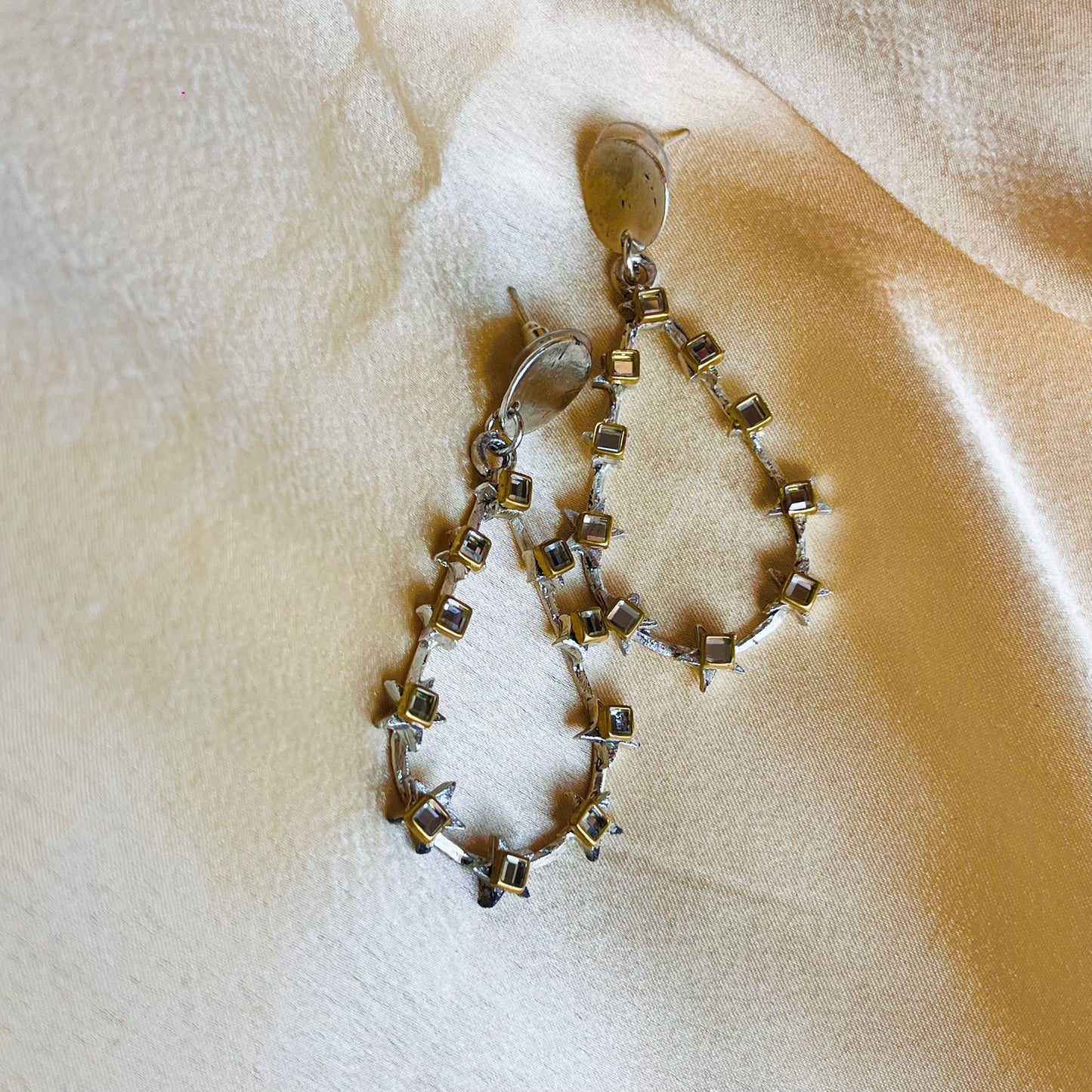 Silver Nova Kundan Star Drops