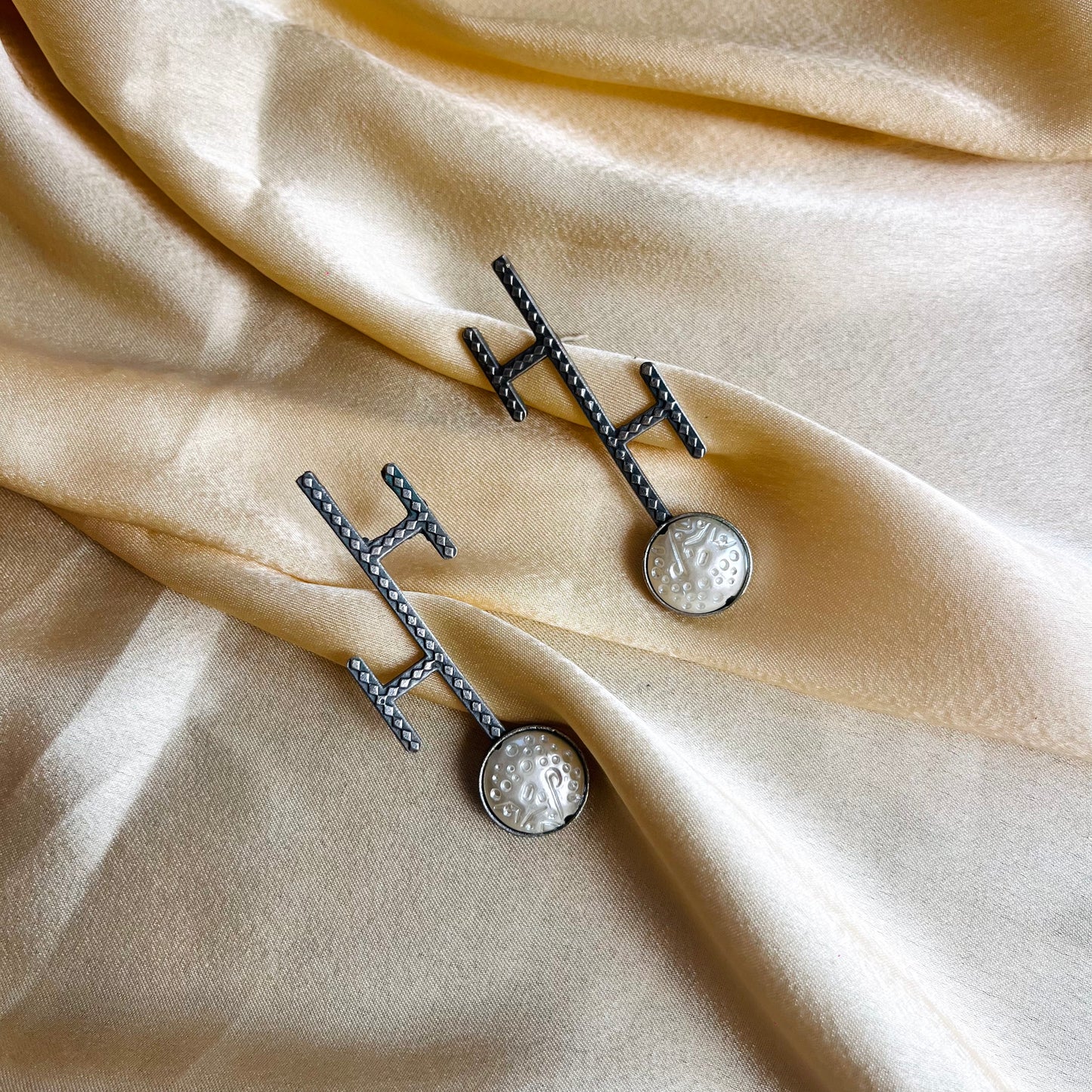 Linear Branch Earrings