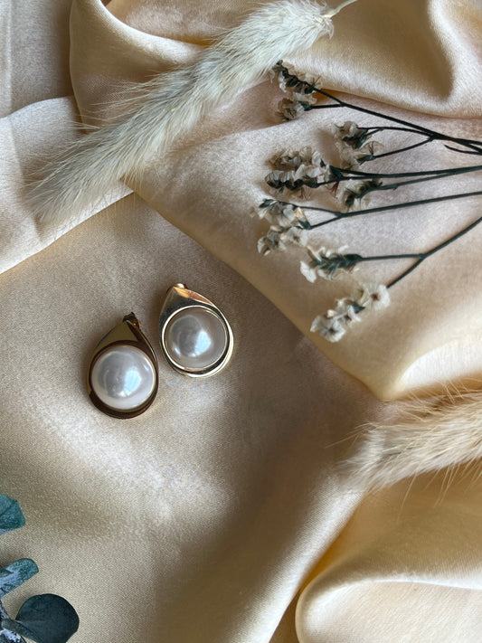 Statement Pearl Dew Earrings