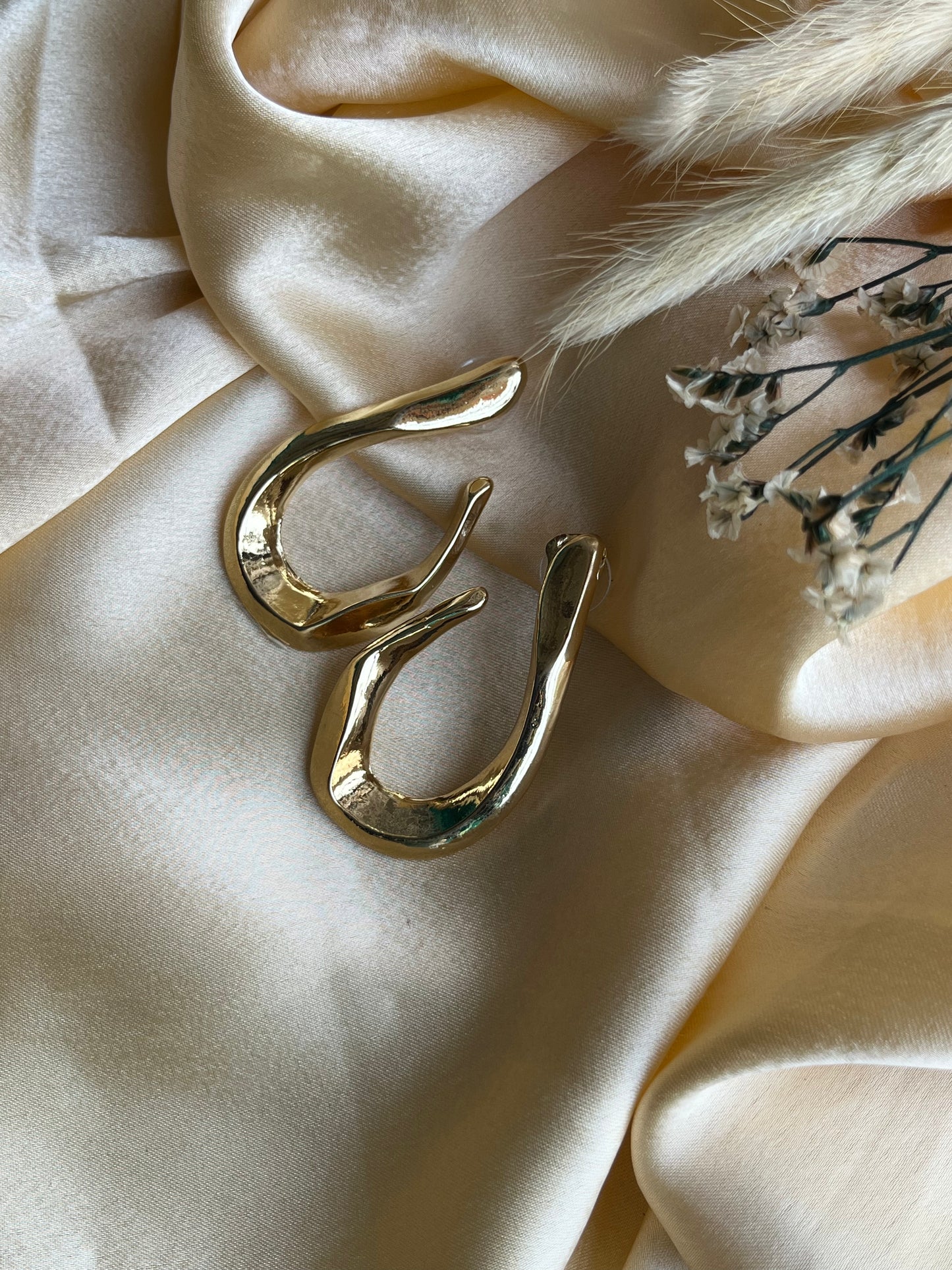 Wobbly Molten Earrings