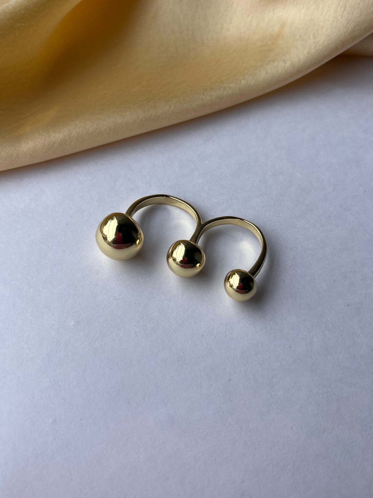 Claw Luxe Gold Ring