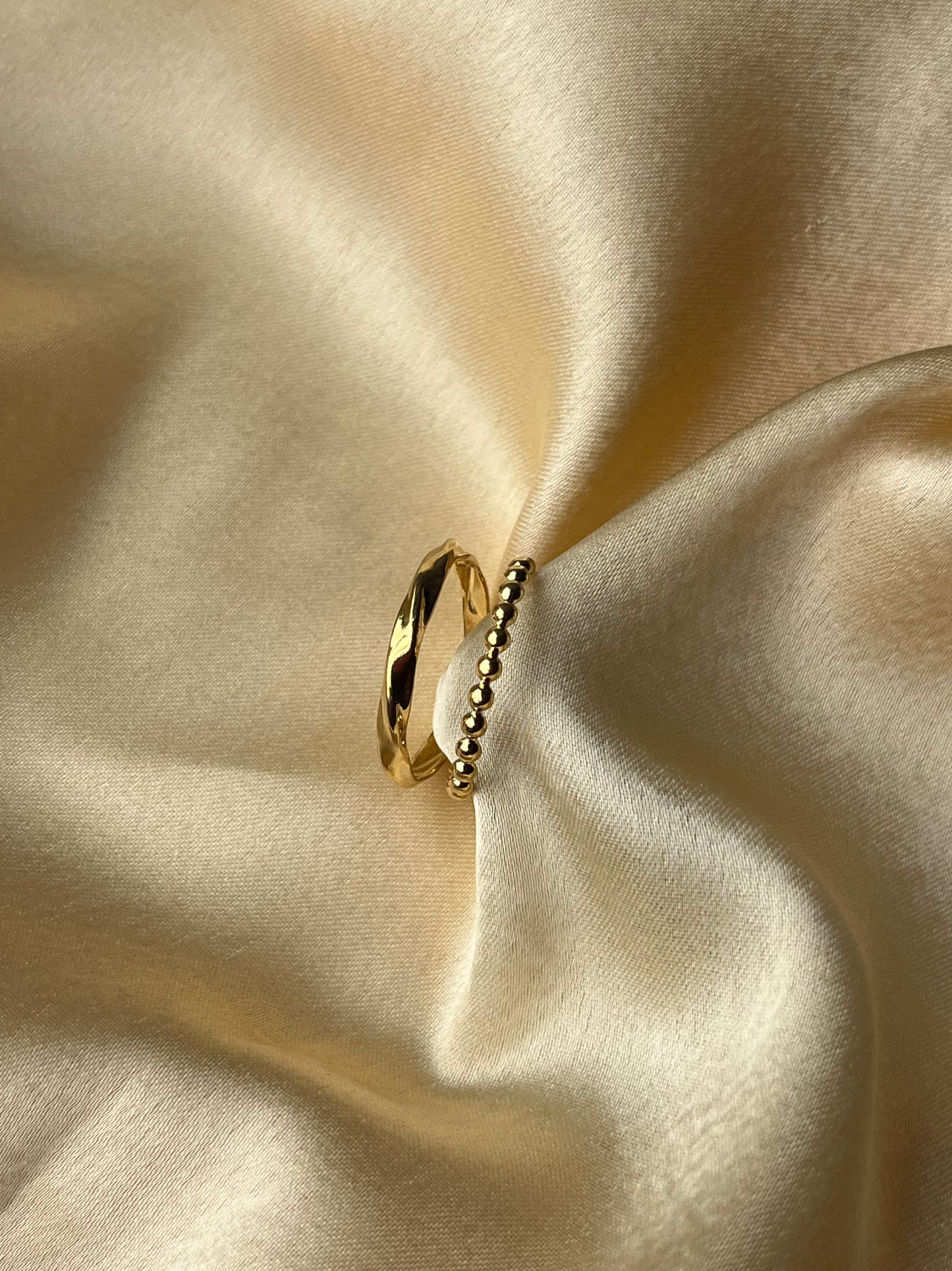 Dual Band Delicate gold ring