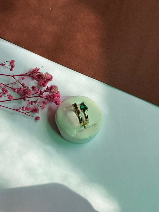 Serpentine Emerald Golden Ring