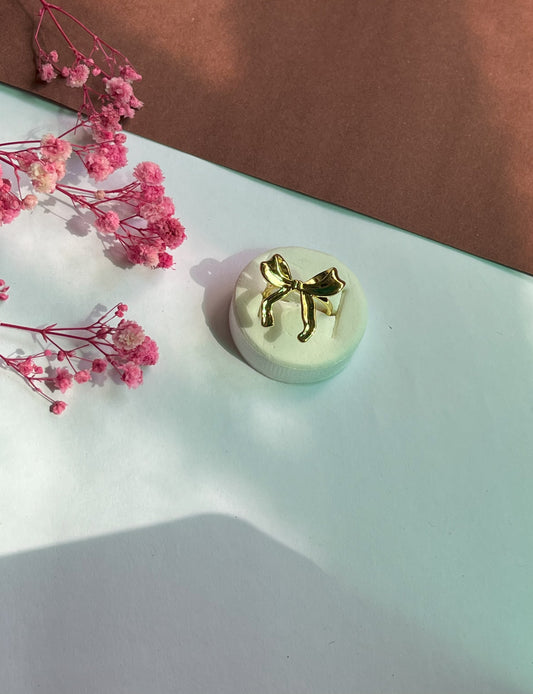 Ribboned Bow Ring