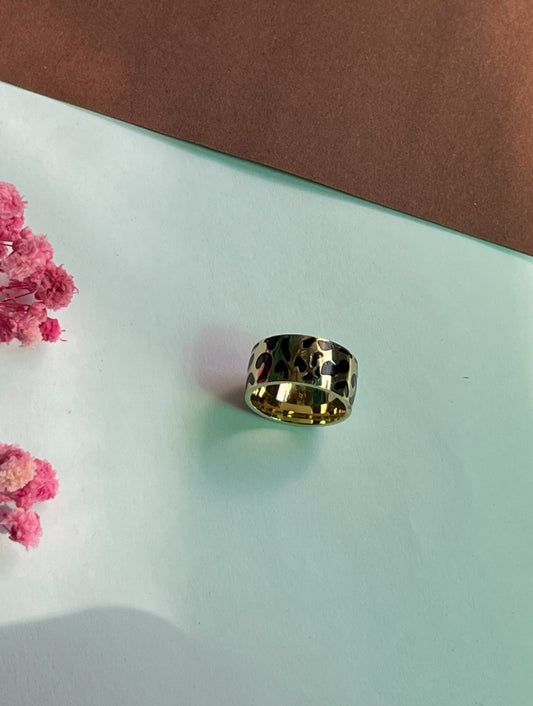 Savanna Spots Ring