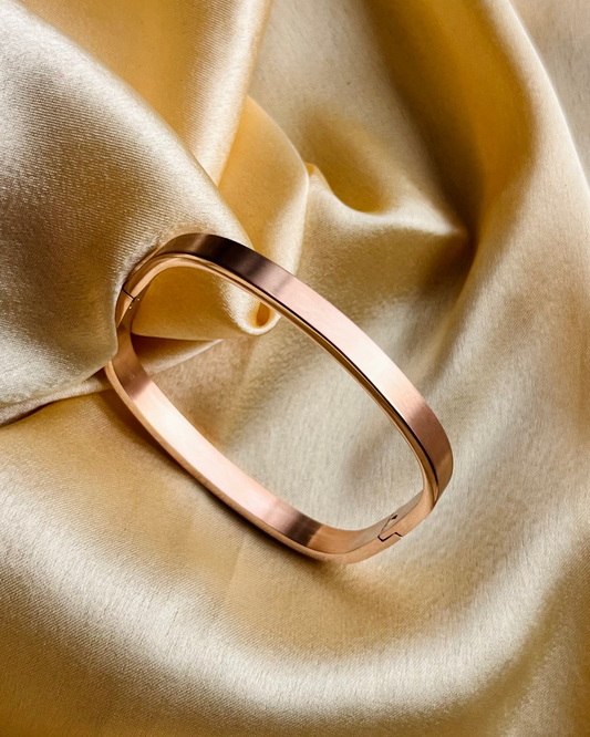 Rosara Frame Bracelet