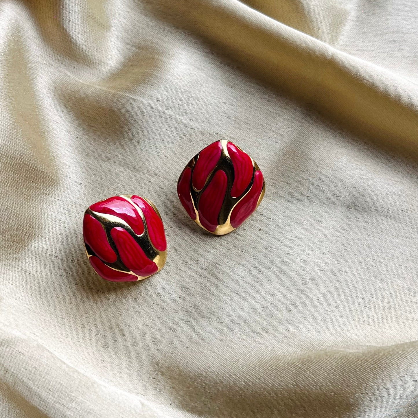 Crimson Wave Square Earrings
