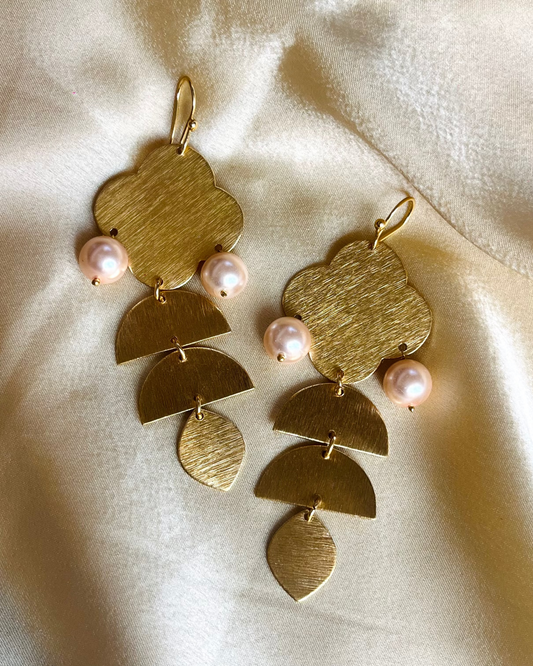 Elysian Pearl Dangle Earrings