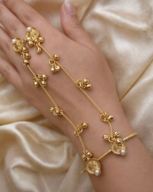 Ghungroo Dual Chain Kada Haath Phool