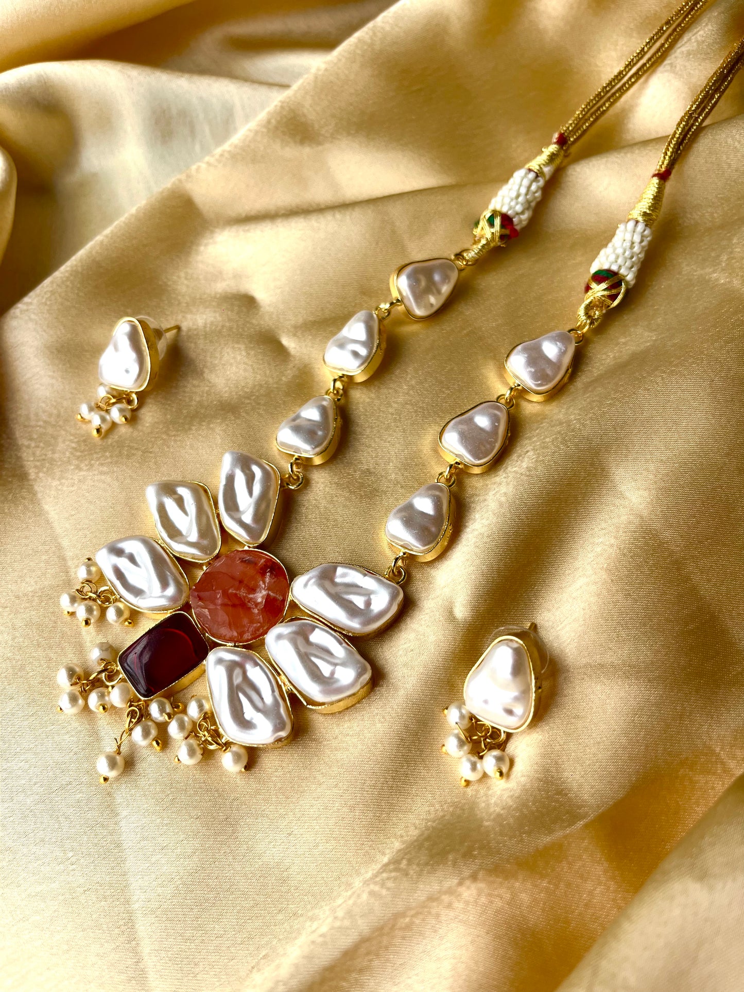 Carnelian Brass Mother Pearl Statement Set